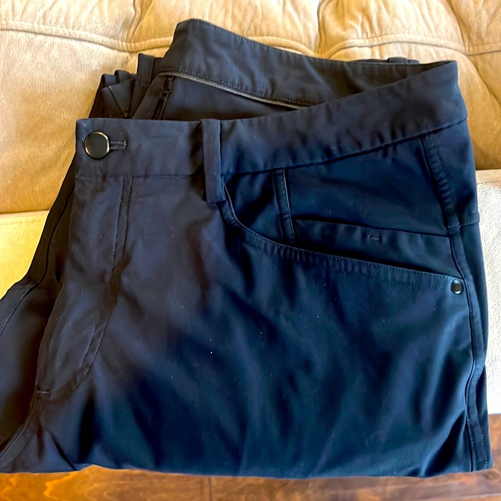 Men’s Lululemon ABC 5 pocket pant